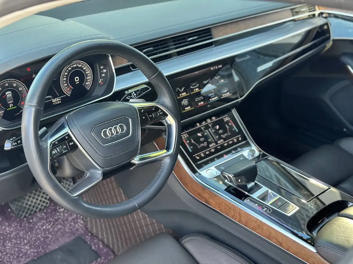 2019 Audi A8 3.0T 340HP V6 8AT,autocango,china used car exporter,china ev exporter,chinese used car exporter,chinese used ev exporter