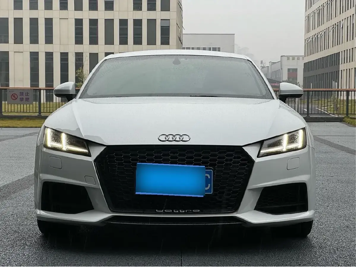 2017 Audi TT 2.0T 230HP L4 6DCT