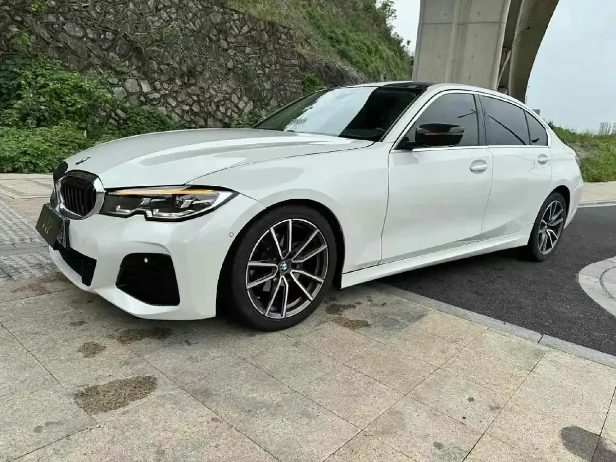 2020 BMW 3 Series 2.0T 184HP L4 8AT