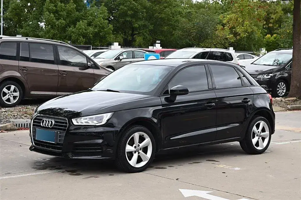 2016 Audi A1 1.4T 125HP L4 7DCT