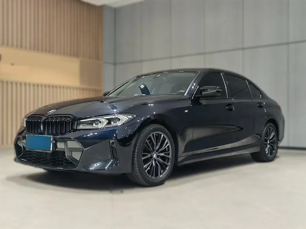 2023 BMW 3 Series 2.0T 184HP L4 8AT