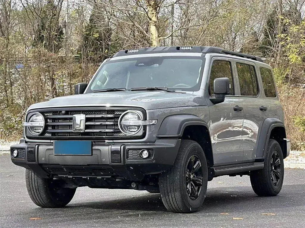 2021 Tank 300 2.0T 227HP L4 8AT