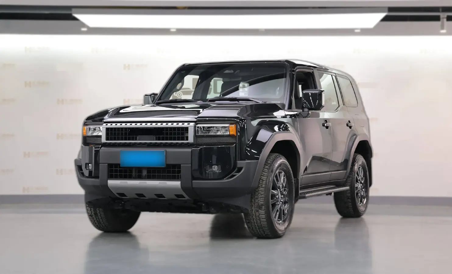 2024 Toyota Land Cruiser Prado 2.4T 282HP L4 8AT Hybrid