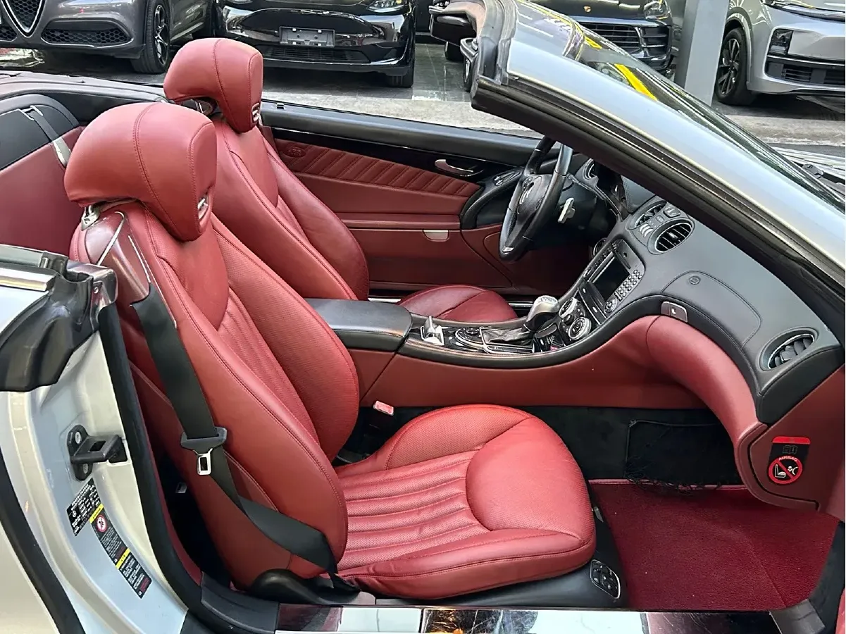 2011 Mercedes-Benz SL Class 3.5L 316HP V6 7AT,autocango,china used car exporter,china ev exporter,chinese used car exporter,chinese used ev exporter