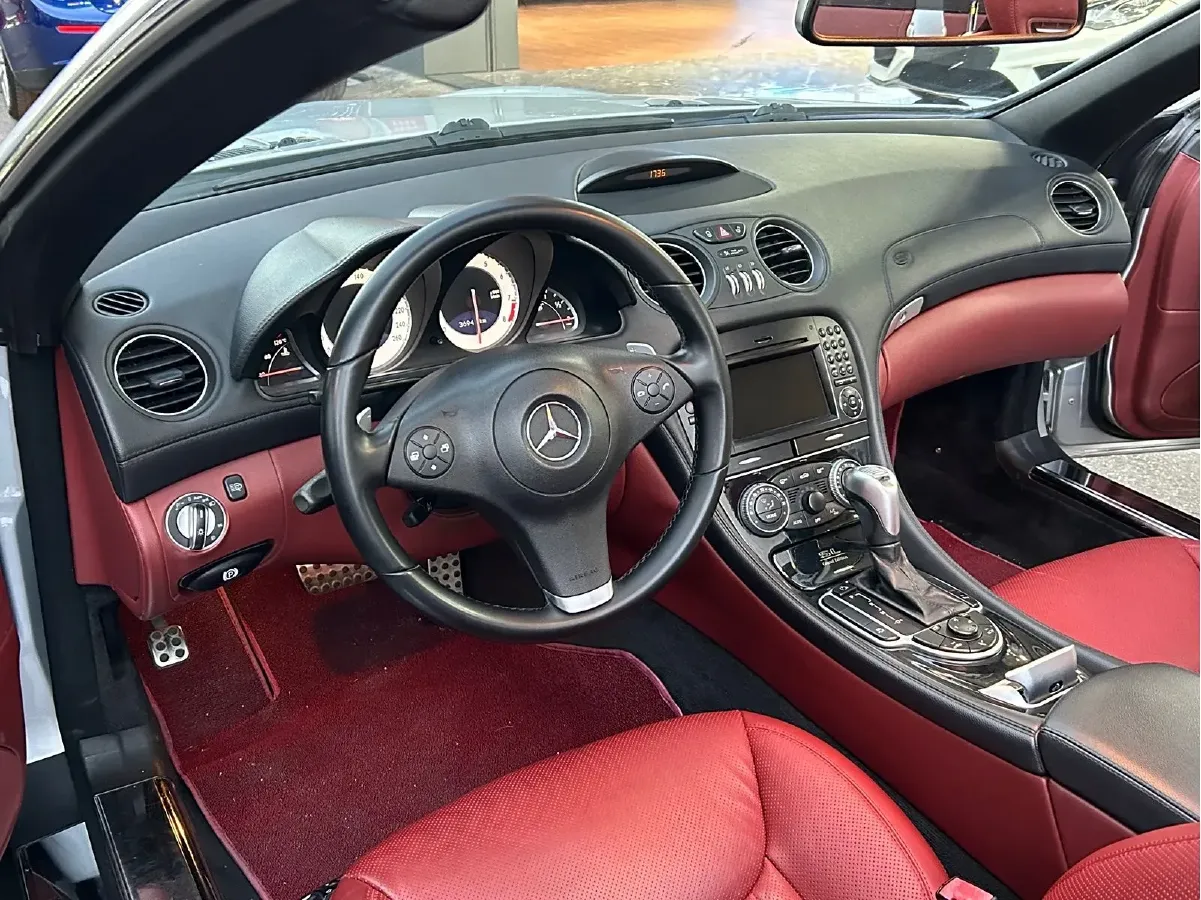 2011 Mercedes-Benz SL Class 3.5L 316HP V6 7AT,autocango,china used car exporter,china ev exporter,chinese used car exporter,chinese used ev exporter