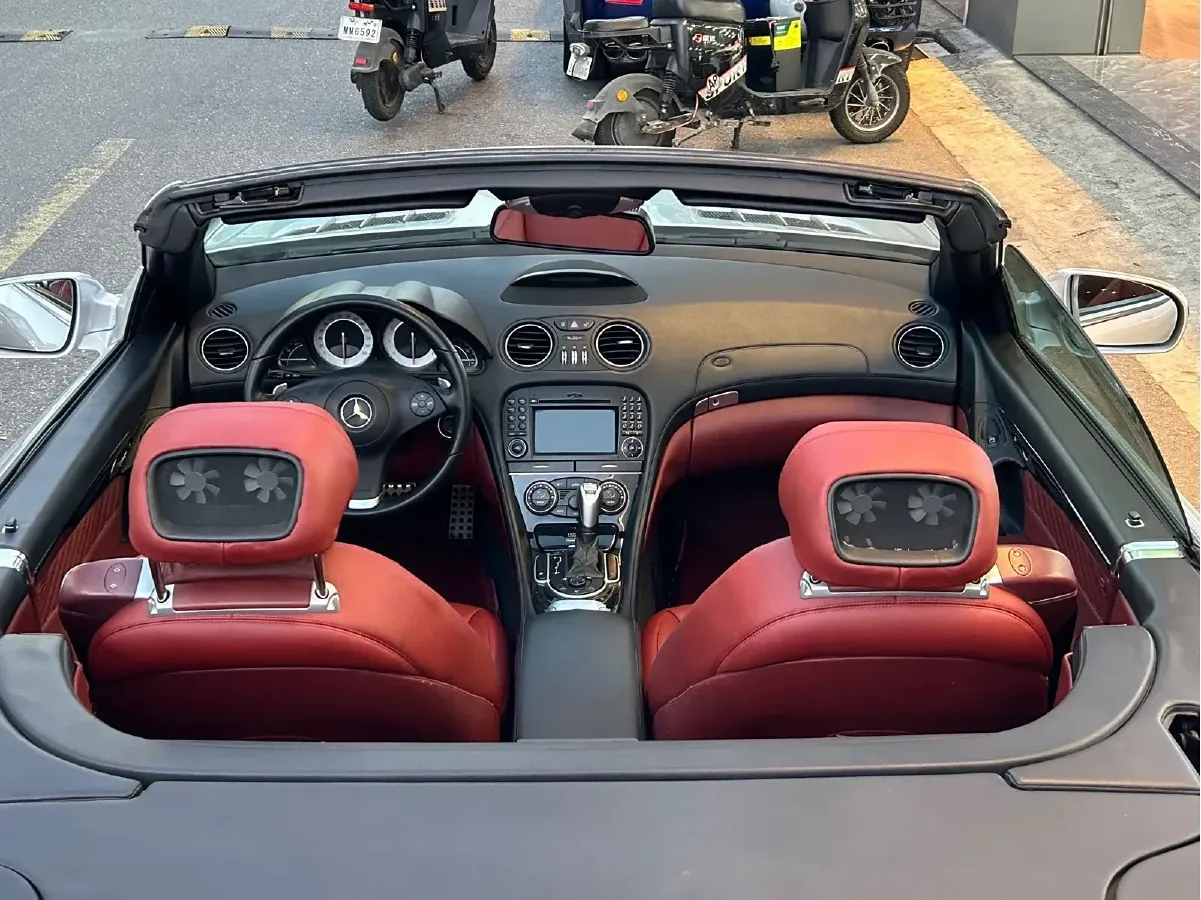 2011 Mercedes-Benz SL Class 3.5L 316HP V6 7AT,autocango,china used car exporter,china ev exporter,chinese used car exporter,chinese used ev exporter