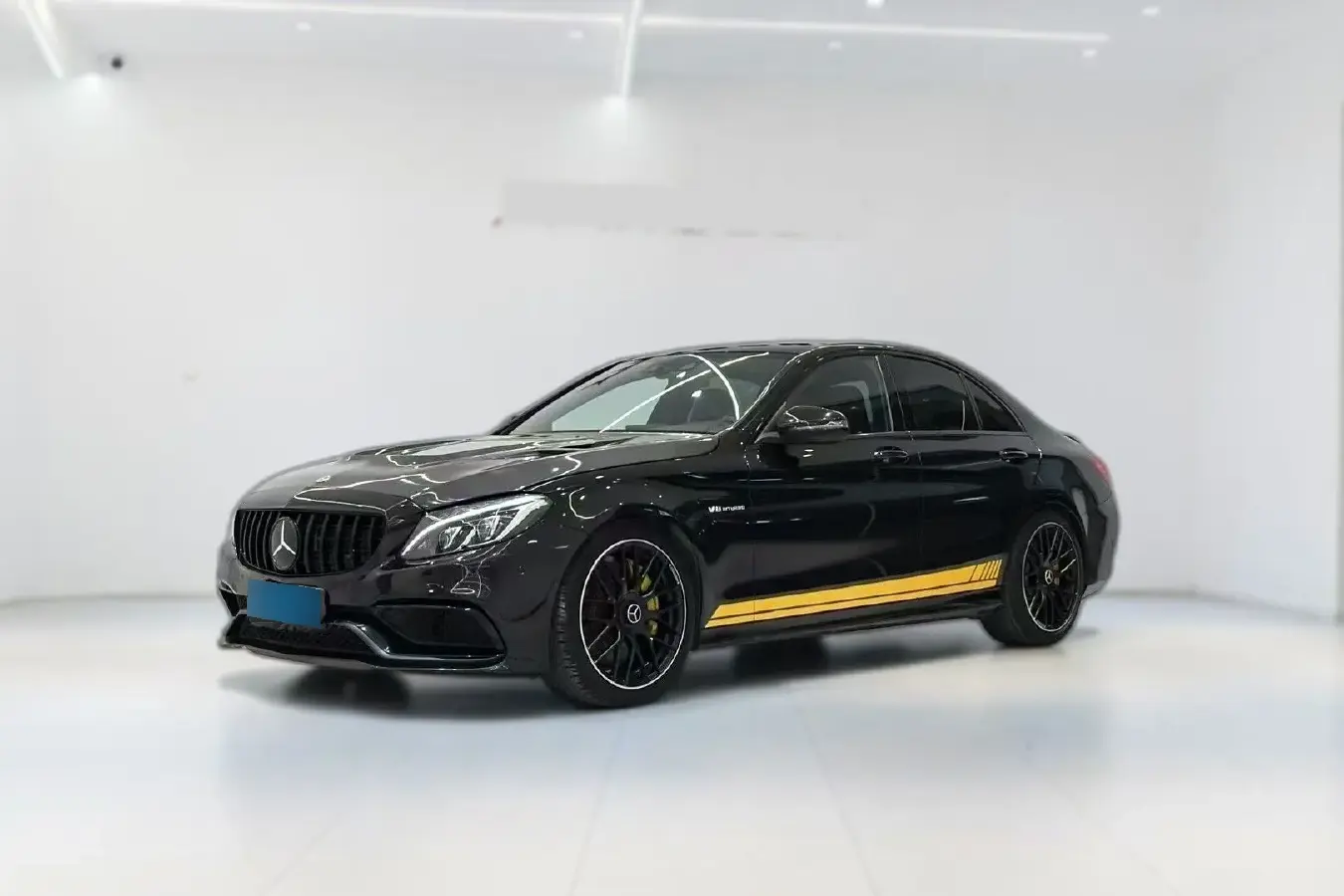 2015 Mercedes-Benz C AMG 4.0T 476HP V8 7AT