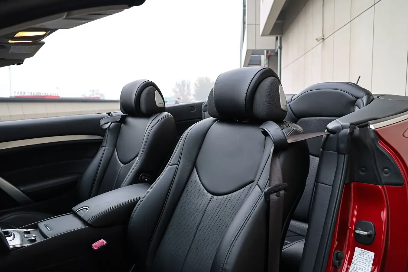 2013 Infiniti Q60 3.7L 351HP V6 7AT,autocango,china used car exporter,china ev exporter,chinese used car exporter,chinese used ev exporter