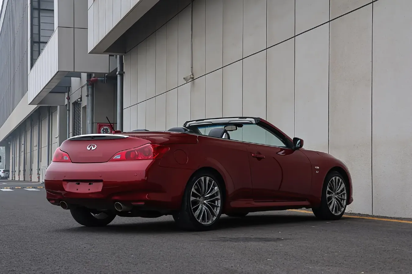 2013 Infiniti Q60 3.7L 351HP V6 7AT,autocango,china used car exporter,china ev exporter,chinese used car exporter,chinese used ev exporter