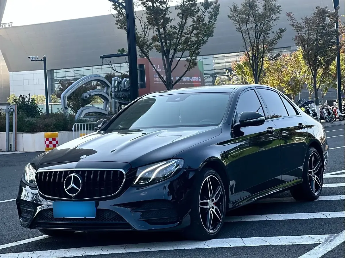 2017 Mercedes-Benz E Class 2.0T 245HP L4 9AT