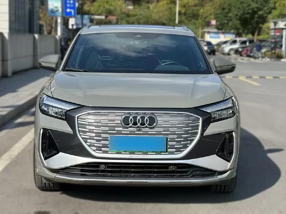 2023 Audi Q4 e-tron BEV 84.8KWH