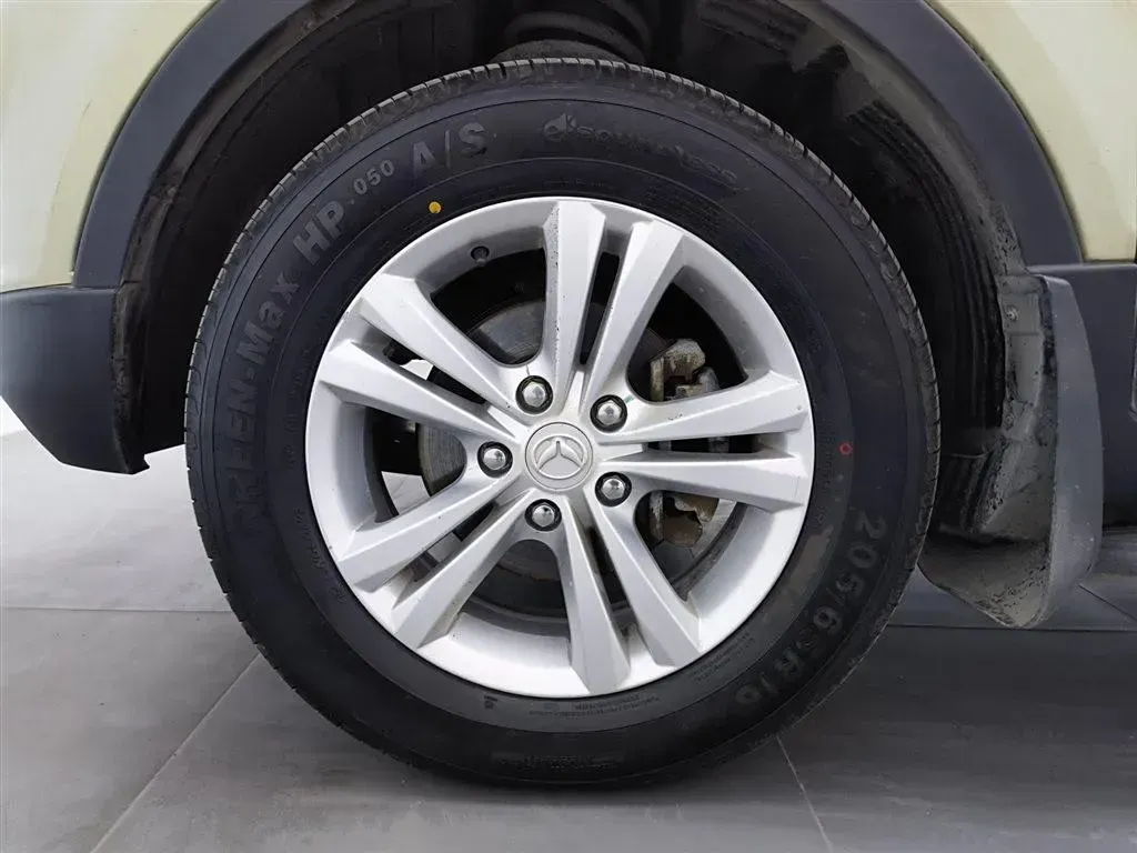 2015 BAIC Hyosow S3 1.8L 140HP L4 5MT,autocango,china used car exporter,china ev exporter,chinese used car exporter,chinese used ev exporter