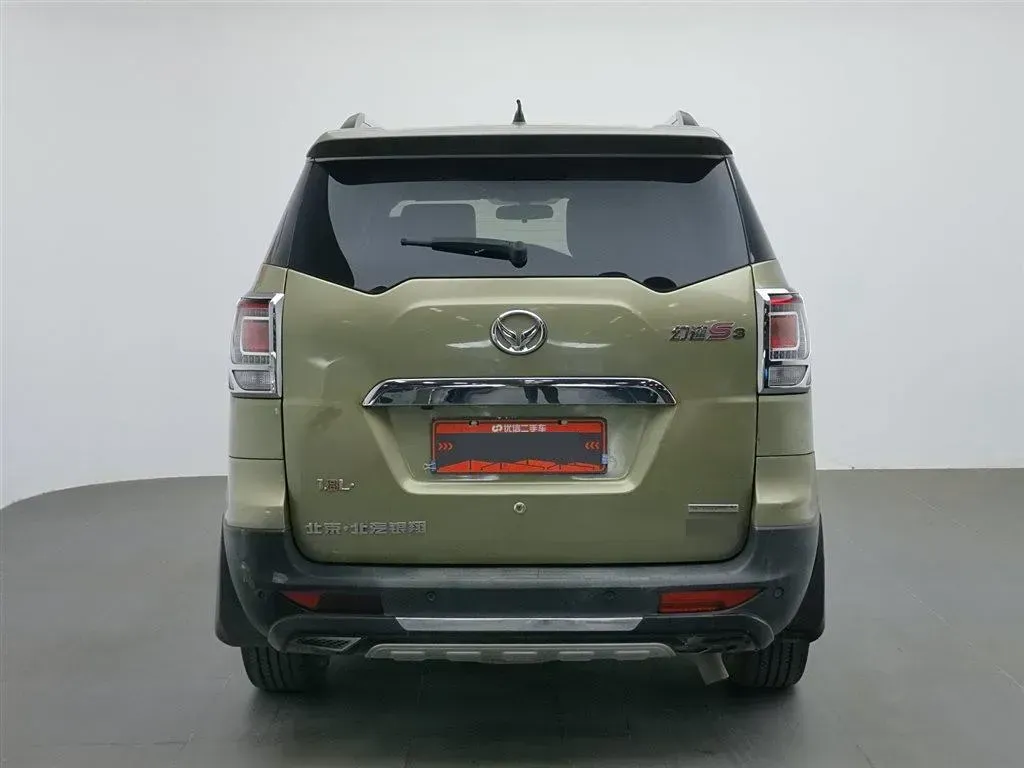 2015 BAIC Hyosow S3 1.8L 140HP L4 5MT,autocango,china used car exporter,china ev exporter,chinese used car exporter,chinese used ev exporter