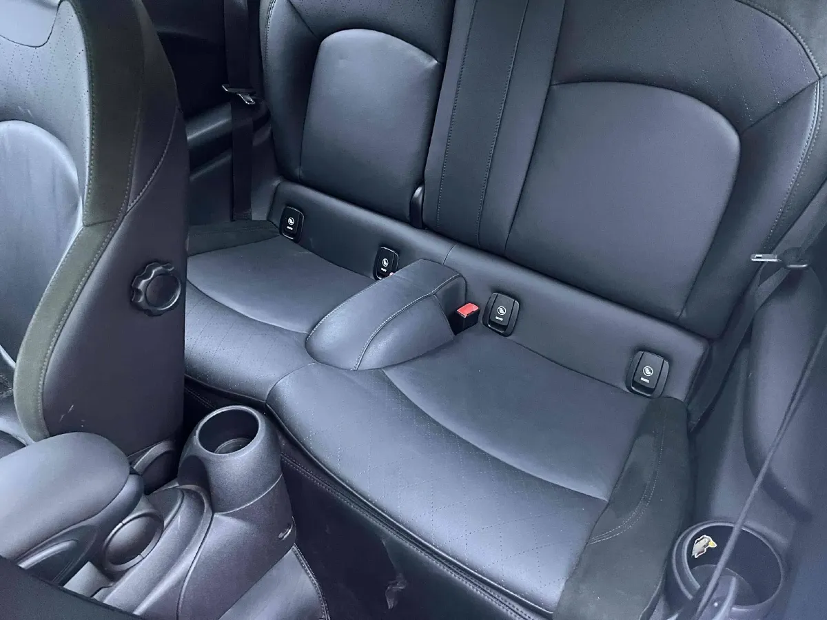 2018 MINI JCW 2.0T 231HP L4 8AT,autocango,china used car exporter,china ev exporter,chinese used car exporter,chinese used ev exporter