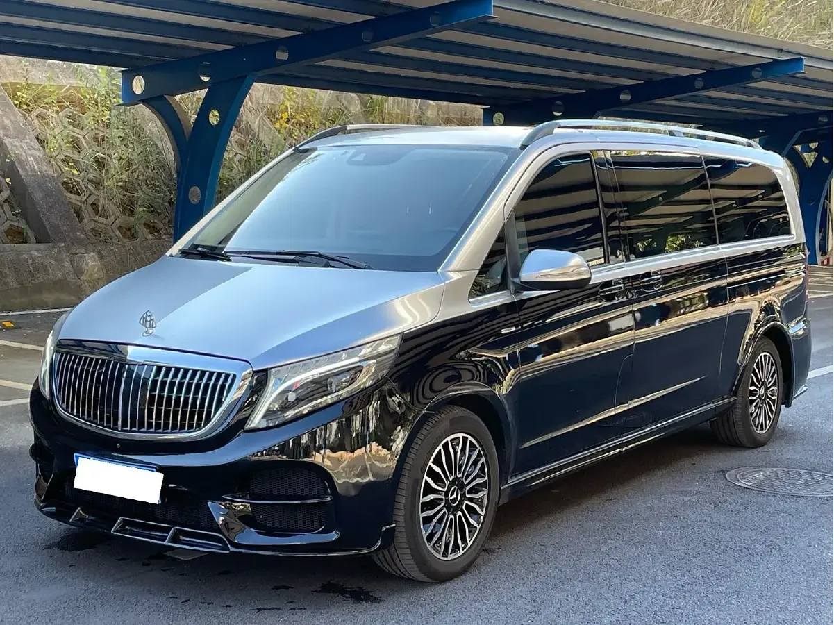 2017 Mercedes-Benz V Class 2.0T 211HP L4 7AT