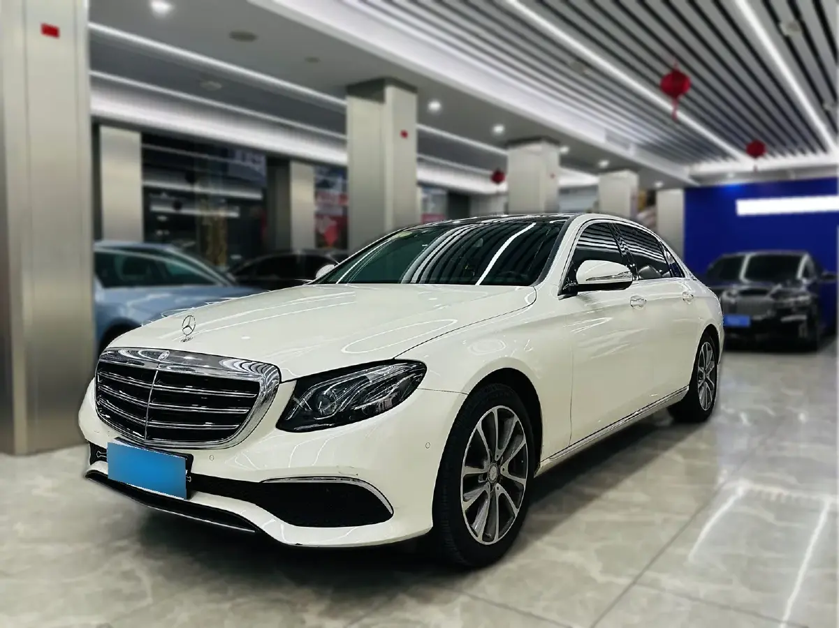 2016 Mercedes-Benz E Class 2.0T 245HP L4 9AT
