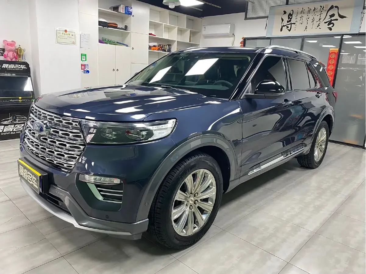 2020 Ford Explorer 2.3T 276HP L4 10AT