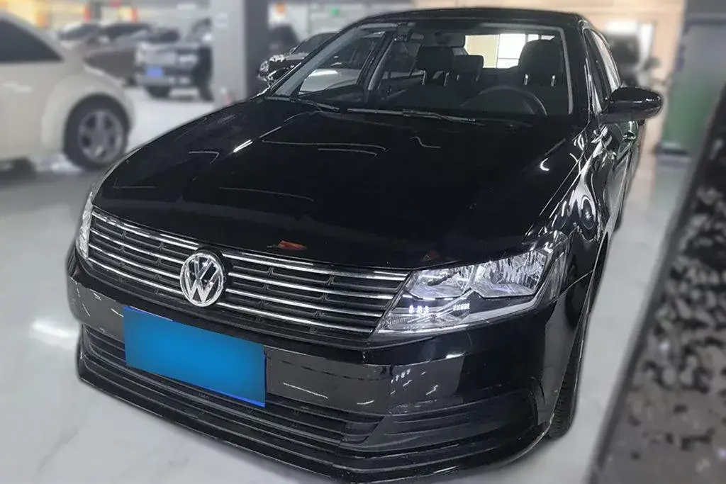 2015 Volkswagen Lavida 1.6L 110HP L4 5MT