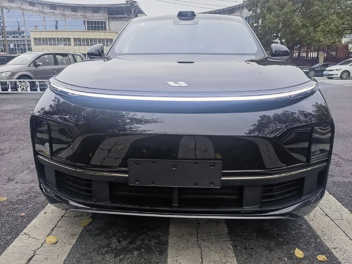 2024 Li L8 Range Extended 154HP REEV 42.8KWH