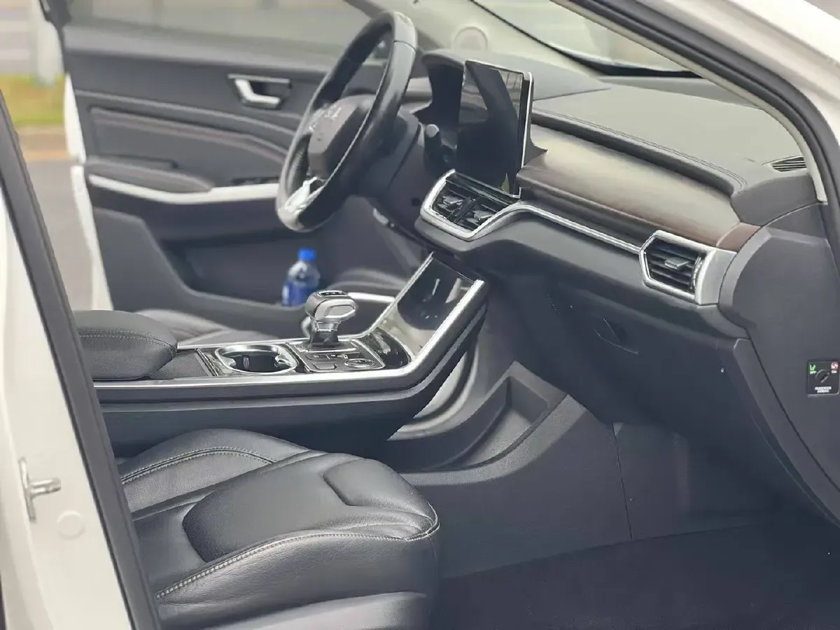 2019 HongQi E-HS3 BEV 52.5KWH,autocango,china used car exporter,china ev exporter,chinese used car exporter,chinese used ev exporter