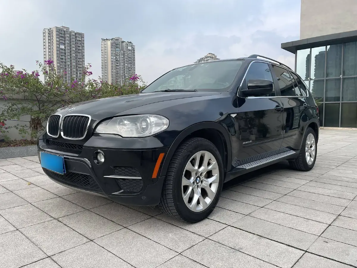 2011 BMW X5 3.0T 306HP L6 8AT