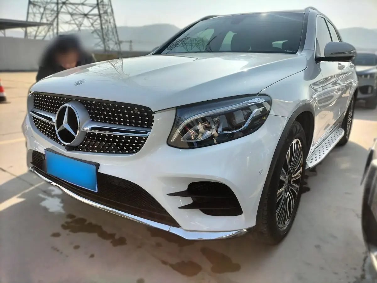 2018 Mercedes-Benz GLC Class 2.0T 211HP L4 9AT