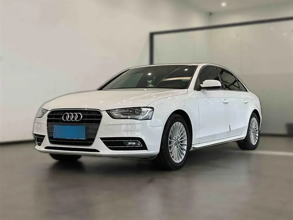 2015 Audi A4L 2.0T 180HP L4 CVT
