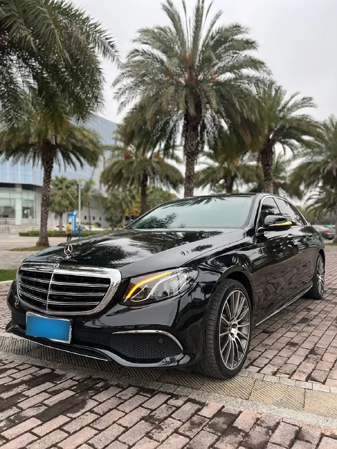 2018 Mercedes-Benz E Class 2.0T 184HP L4 9AT