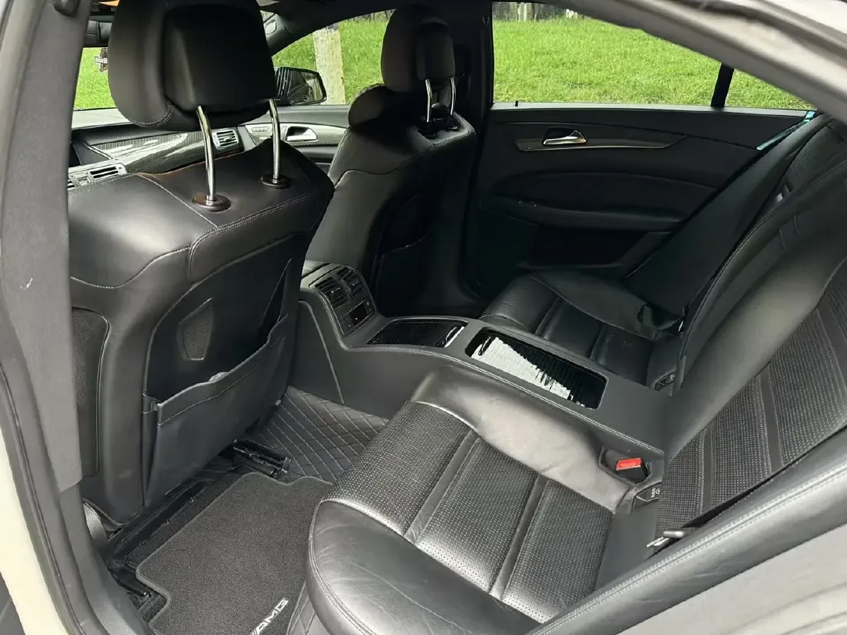 2012 Mercedes-Benz CLS AMG 5.5T 525HP V8 7AT,autocango,china used car exporter,china ev exporter,chinese used car exporter,chinese used ev exporter