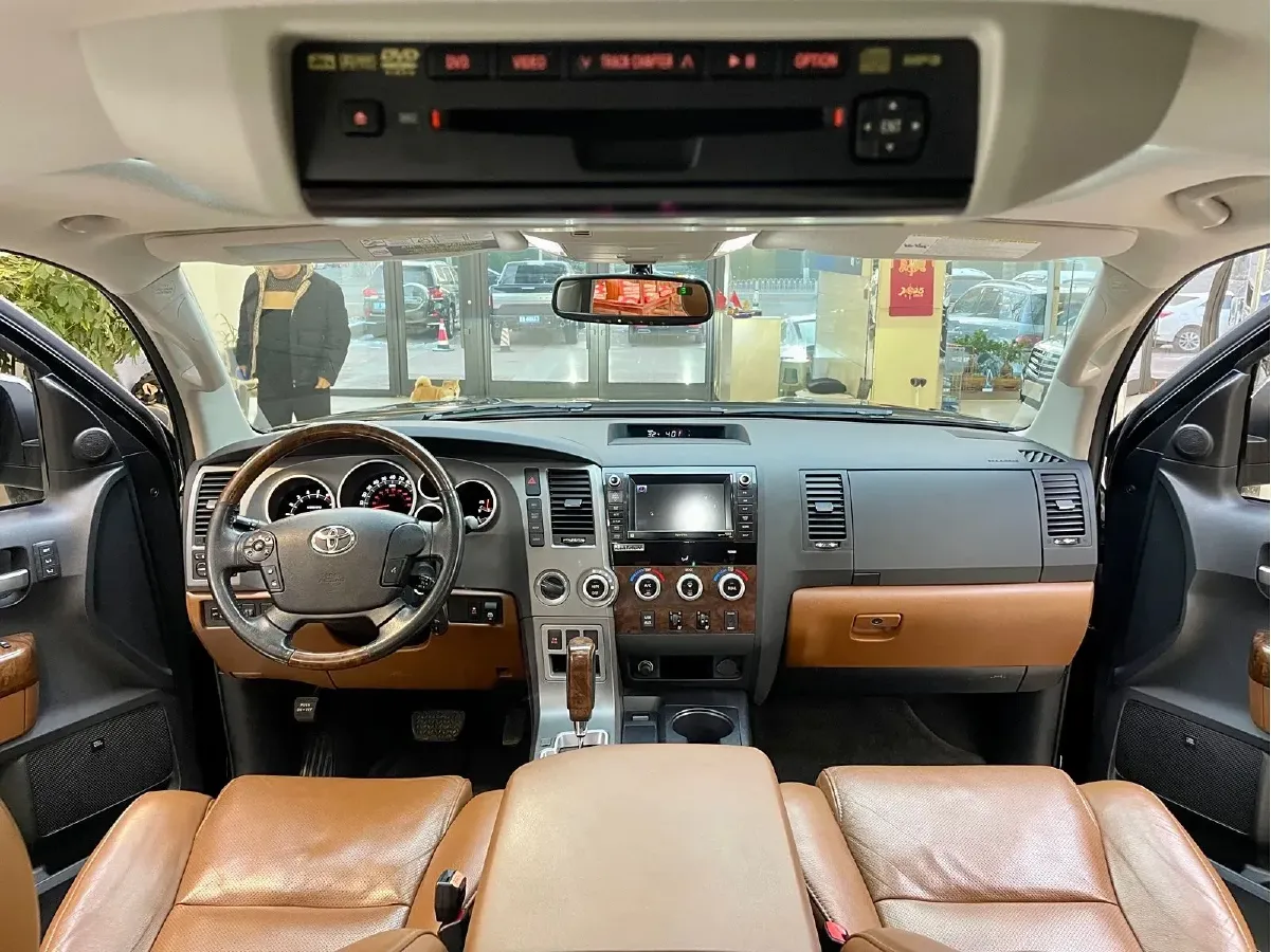 2011 Toyota Tundra 5.7L 386HP V8 6AT,autocango,china used car exporter,china ev exporter,chinese used car exporter,chinese used ev exporter