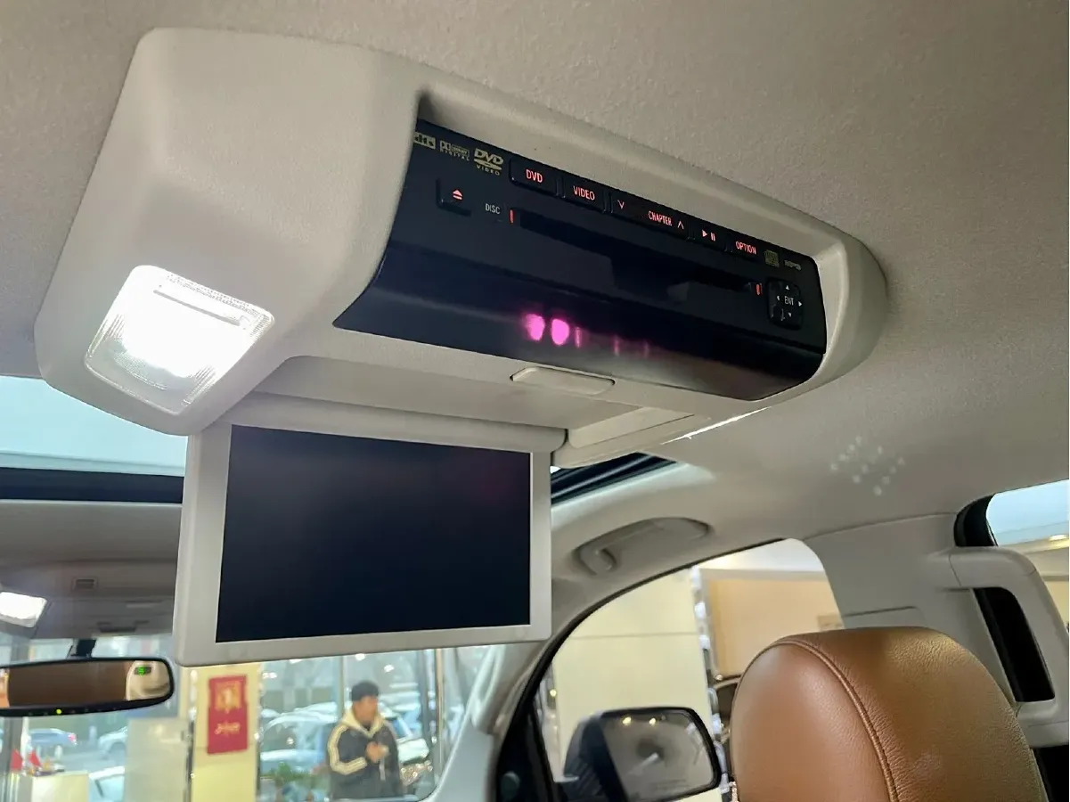 2011 Toyota Tundra 5.7L 386HP V8 6AT,autocango,china used car exporter,china ev exporter,chinese used car exporter,chinese used ev exporter