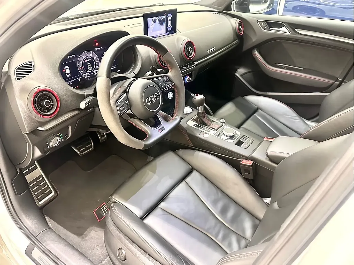 2017 Audi RS 3 2.5T 400HP L5 7DCT,autocango,china used car exporter,china ev exporter,chinese used car exporter,chinese used ev exporter