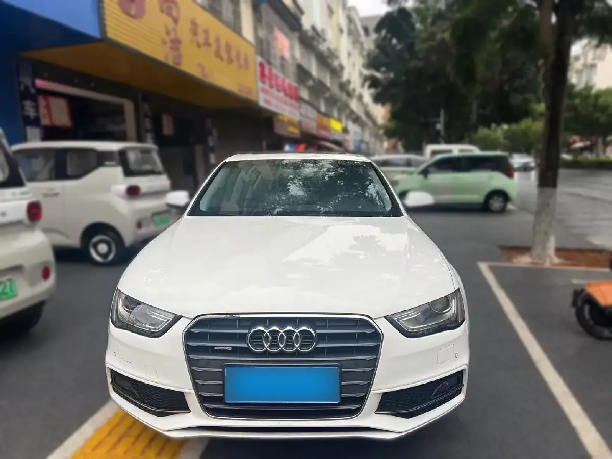 2015 Audi A4L 2.0T 224HP L4 7DCT