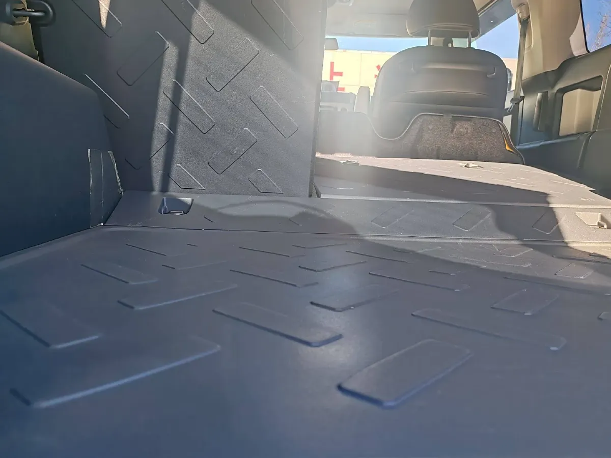 2013 Toyota FJ Cruiser 4.0L 272HP V6 5AT,autocango,china used car exporter,china ev exporter,chinese used car exporter,chinese used ev exporter