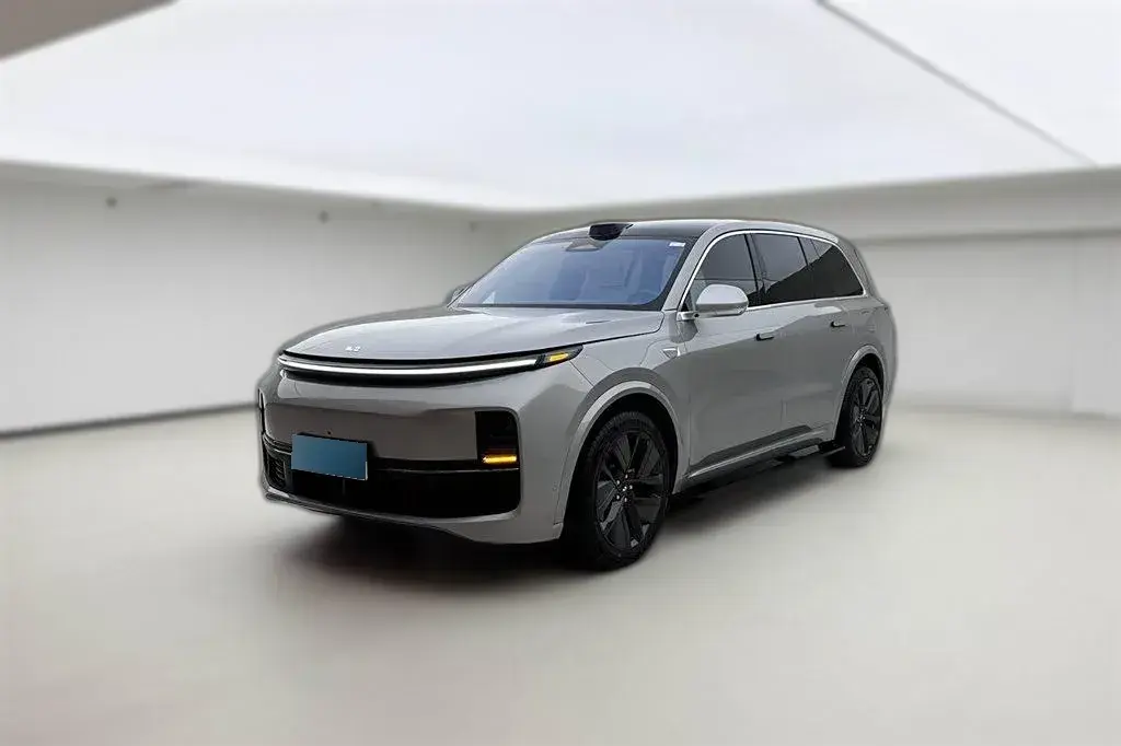 2022 Li L9 Range Extended 154HP REEV 42.6KWH