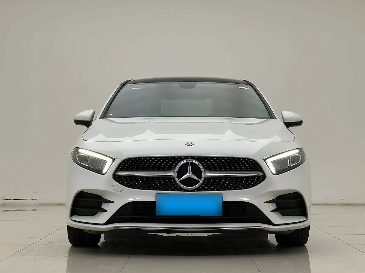2021 Mercedes-Benz A Class 1.3T 163HP L4 7DCT