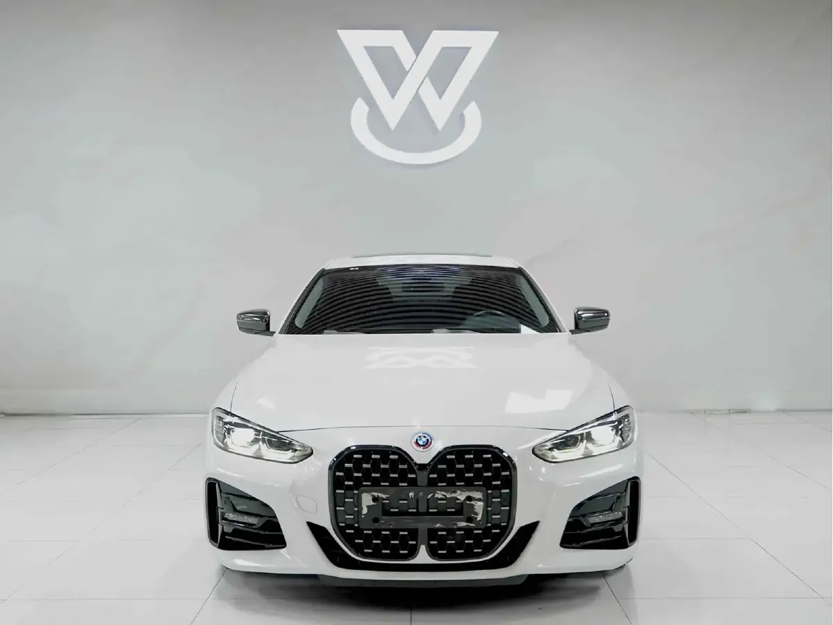 2022 BMW 4 Series 2.0T 184HP L4 8AT