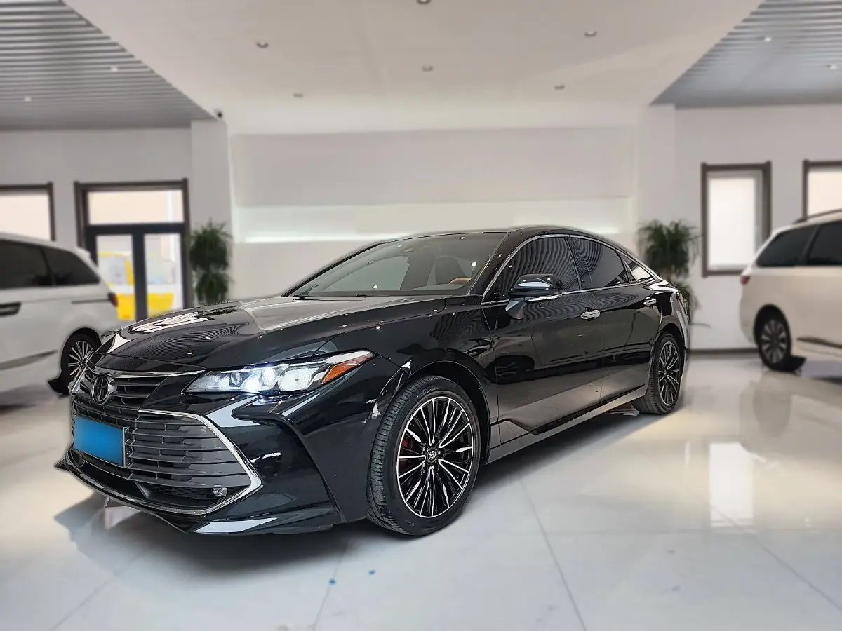 2019 Toyota Avalon 2.0L 178HP L4 CVT
