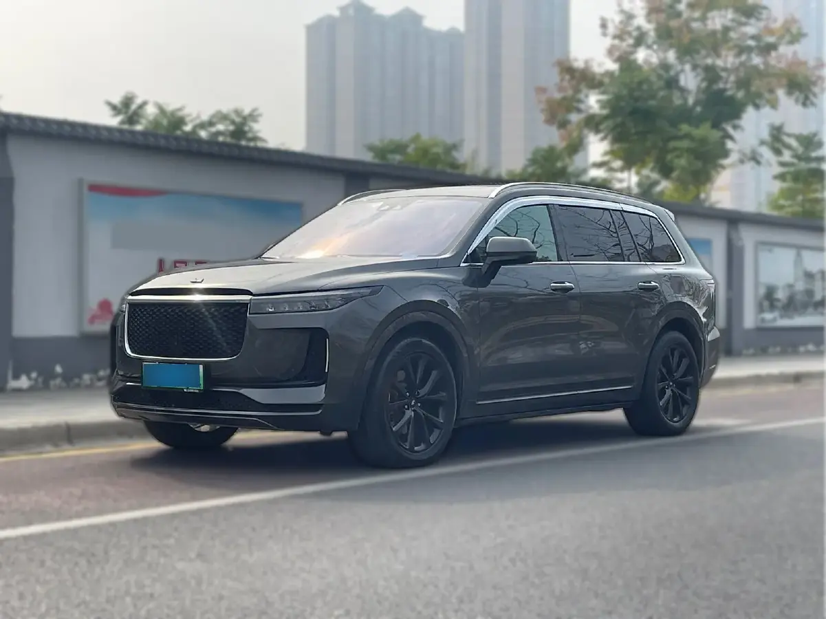 2020 Li ONE Range Extended 131HP REEV 40.5KWH