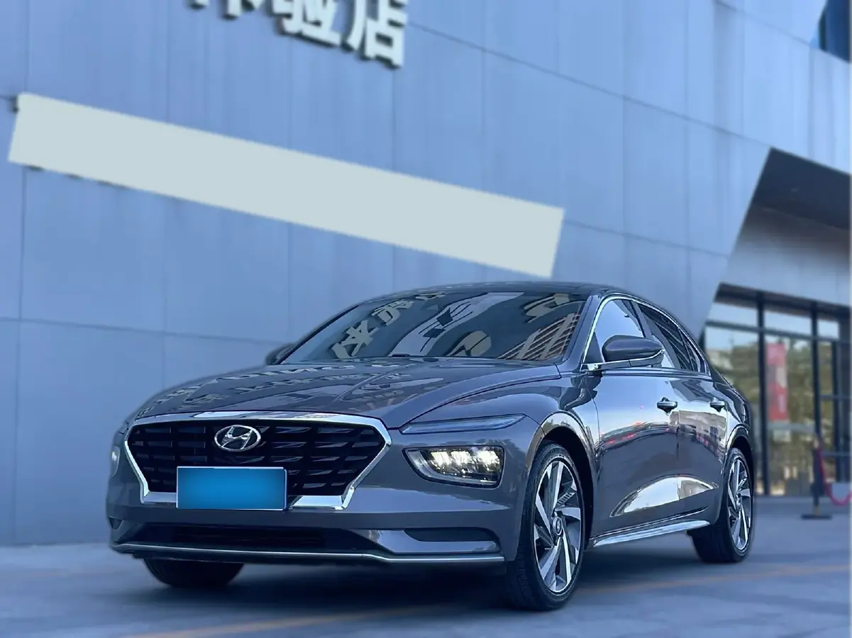 2021 Hyundai Mistra 1.8L 143HP L4 CVT