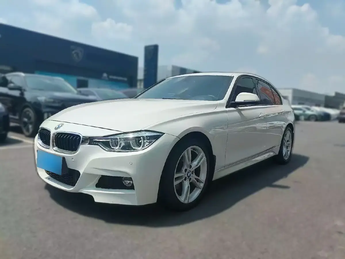 2018 BMW 3 Series 2.0T 184HP L4 8AT