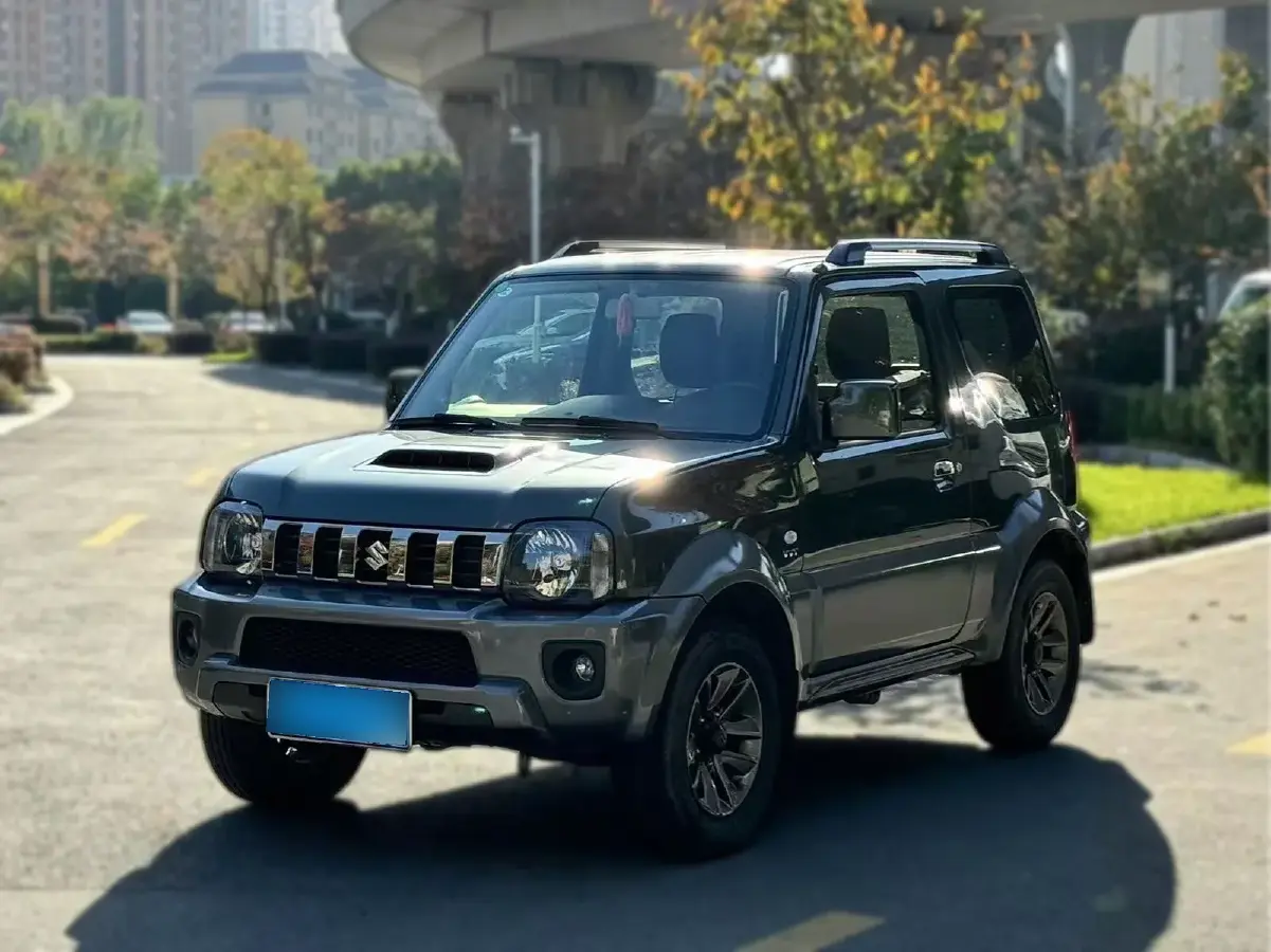 2015 Suzuki Jimny 1.3L 85HP L4 4AT
