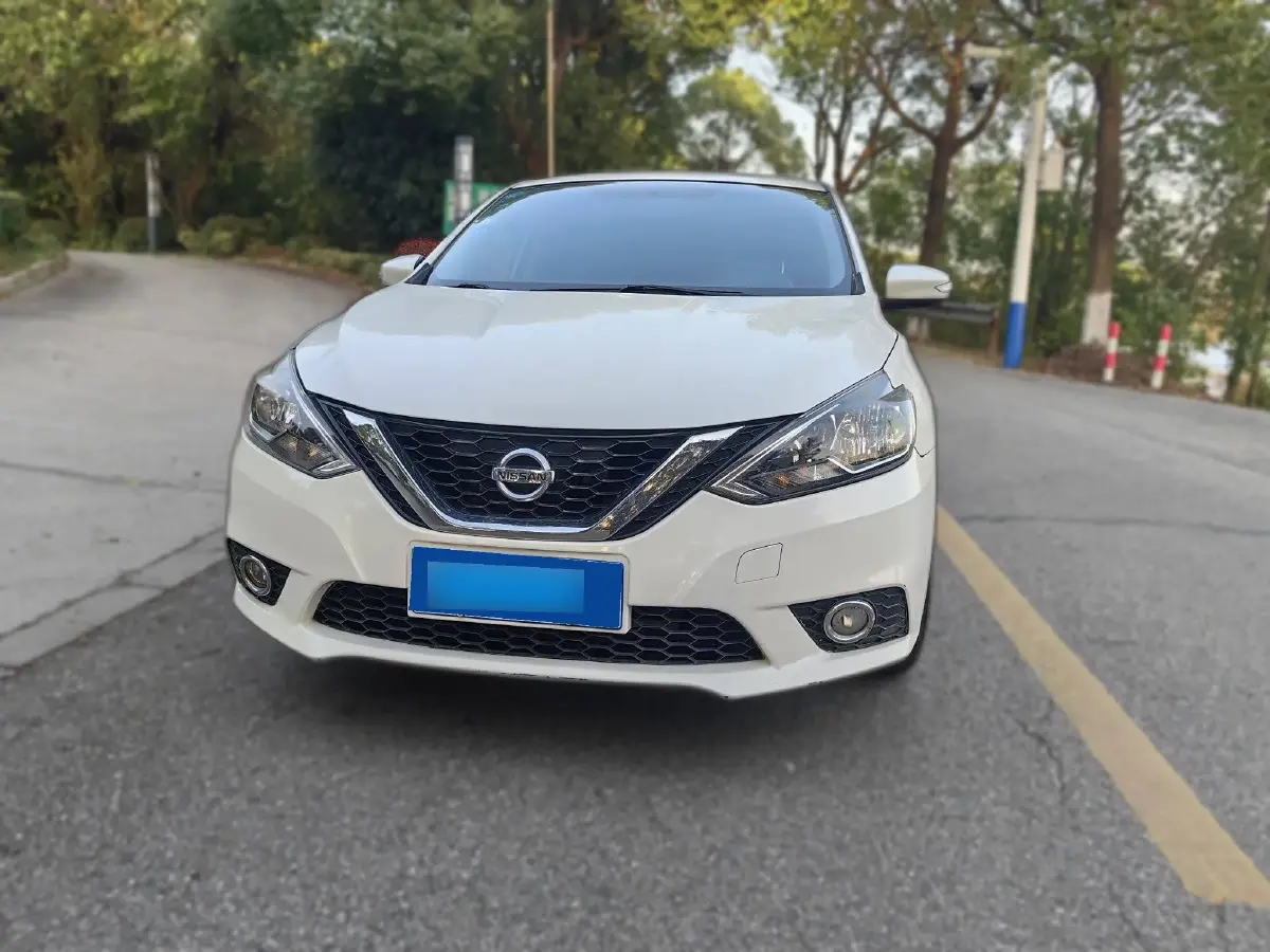 2018 Nissan Sylphy 1.6L 126HP L4 CVT