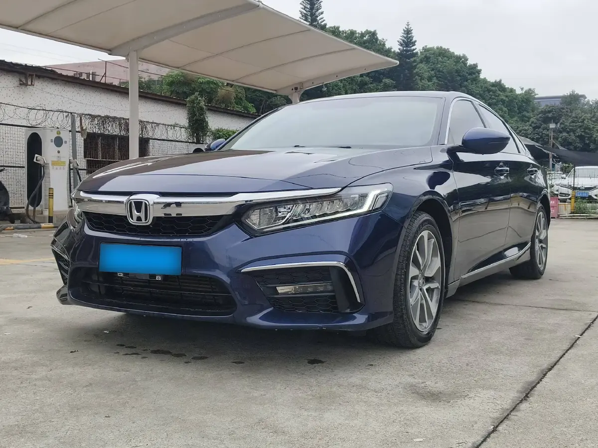 2019 Honda Inspire 1.5T 194HP L4 CVT