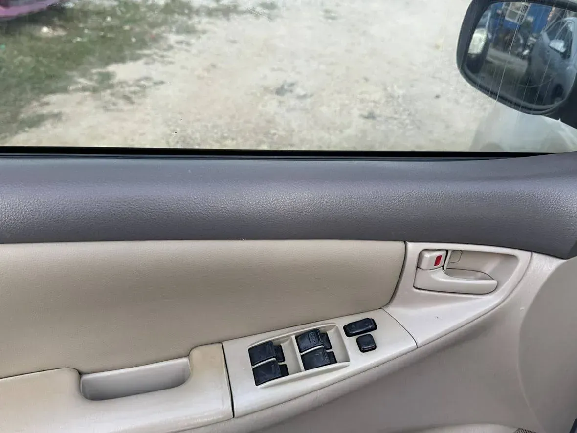 2010 Toyota Corolla 1.6L 120HP L4 4AT,autocango,china used car exporter,china ev exporter,chinese used car exporter,chinese used ev exporter