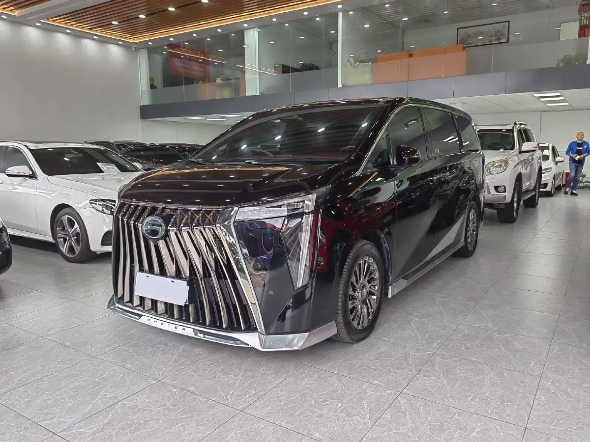 2023 GAC Trumpchi M8 2.0T 252HP L4 8AT