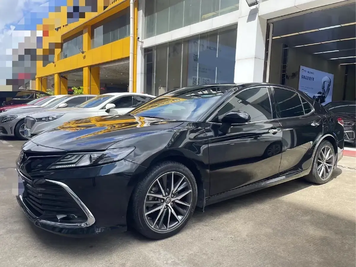 2021 Toyota Camry 2.5L 209HP L4 8AT