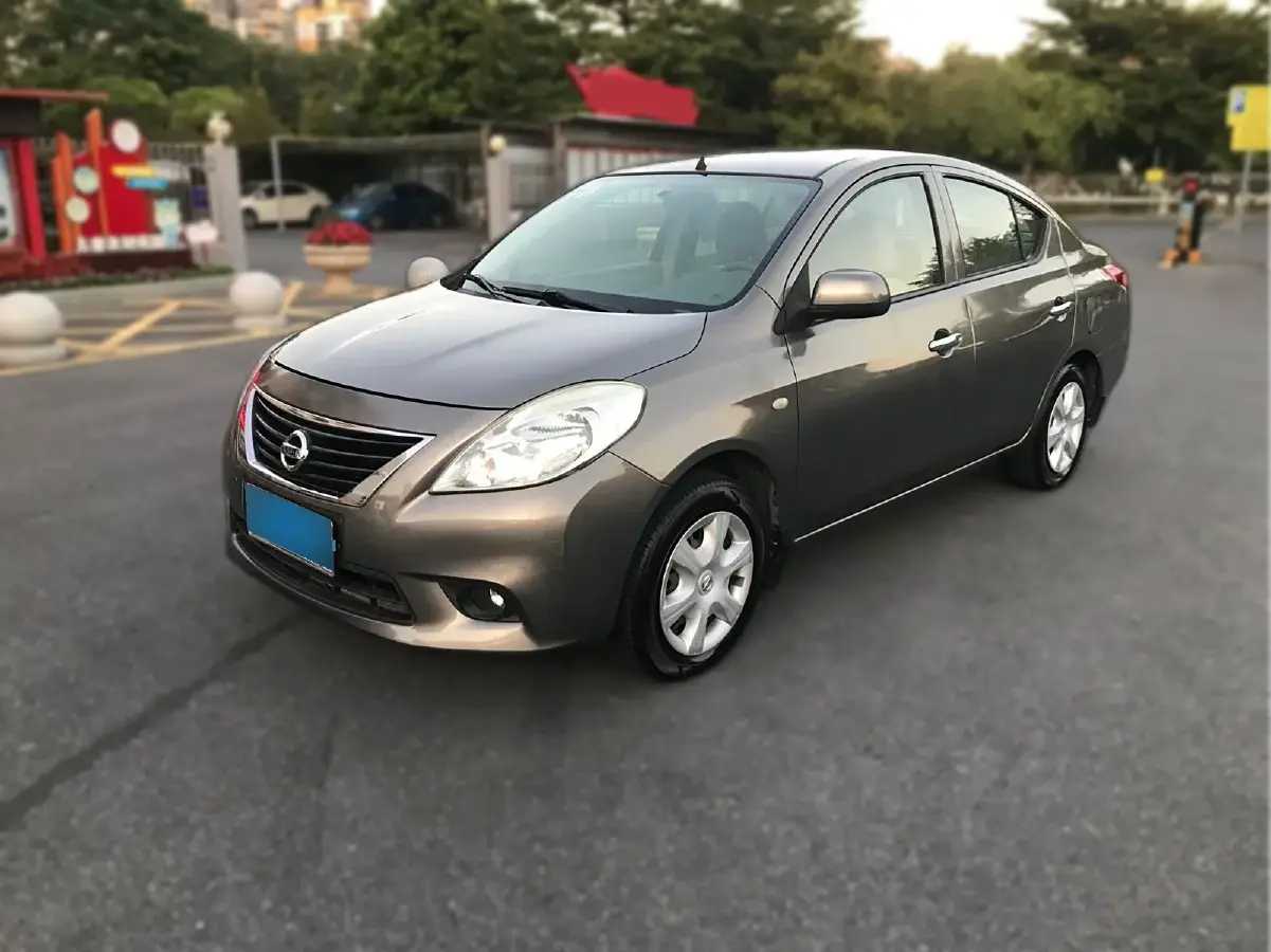 2011 Nissan Sunny 1.5L 112HP L4 CVT