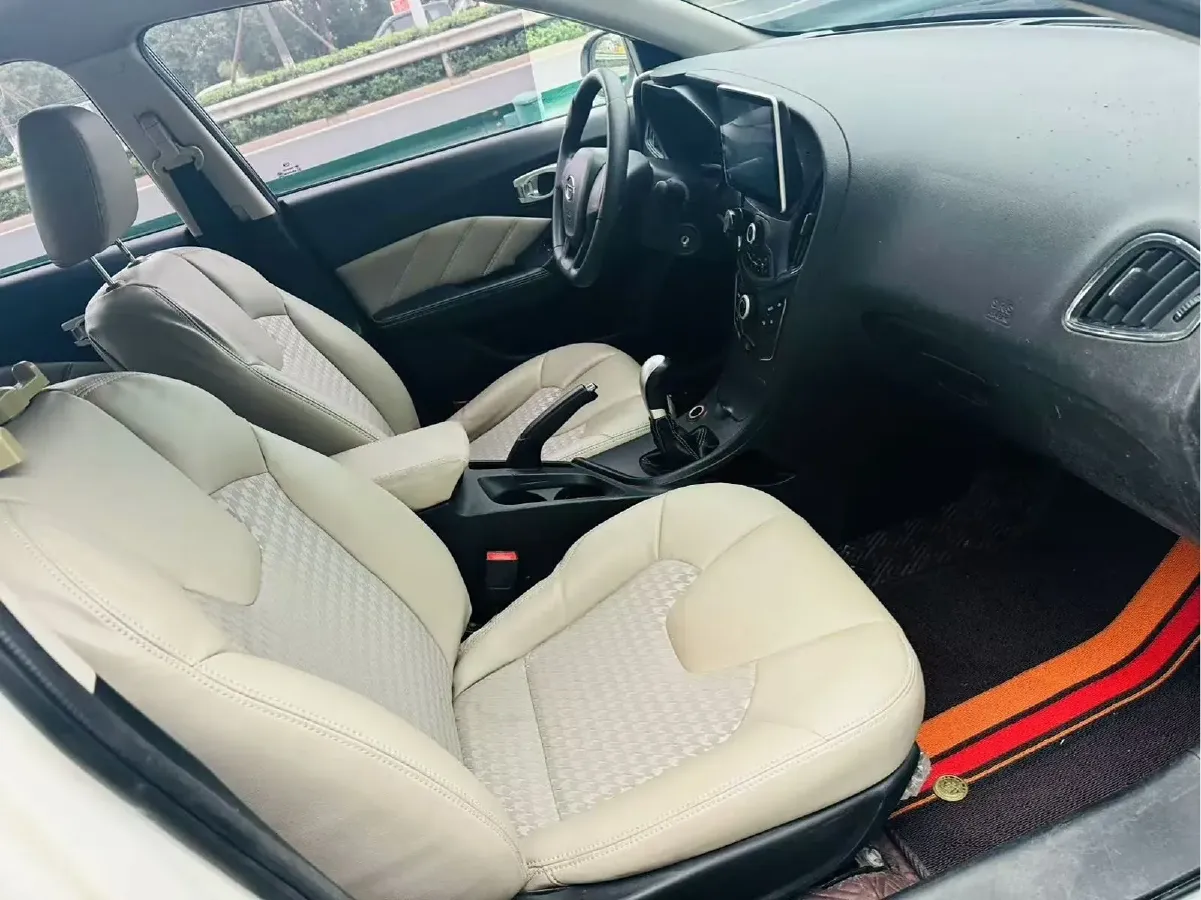 2014 GAC Trumpchi GA3S 1.6L 122HP L4 5MT,autocango,china used car exporter,china ev exporter,chinese used car exporter,chinese used ev exporter