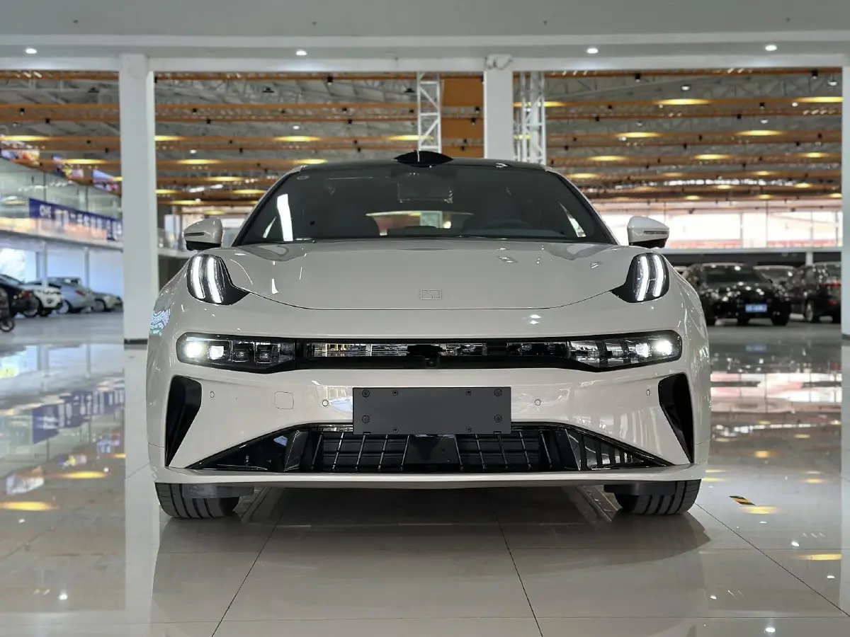 2025 Zeekr 001 BEV 100KWH